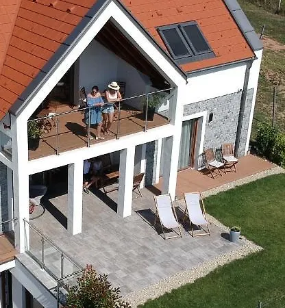 Guest house Garabo Garden Paloznak